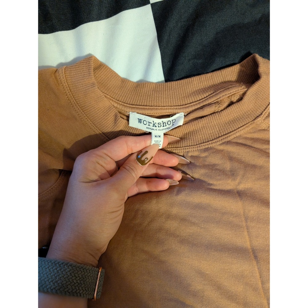 Women's Long Sleeve Crewneck Sweatshirt Oversized Fit Casual Comfort Top - Picture 2 of 3